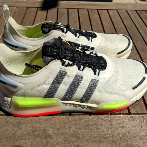 adidas gazelle silver green womens Adidas NMD V3- Solar Yellow Core Black  Soledout Sneaks